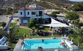 Kasparis View Residence